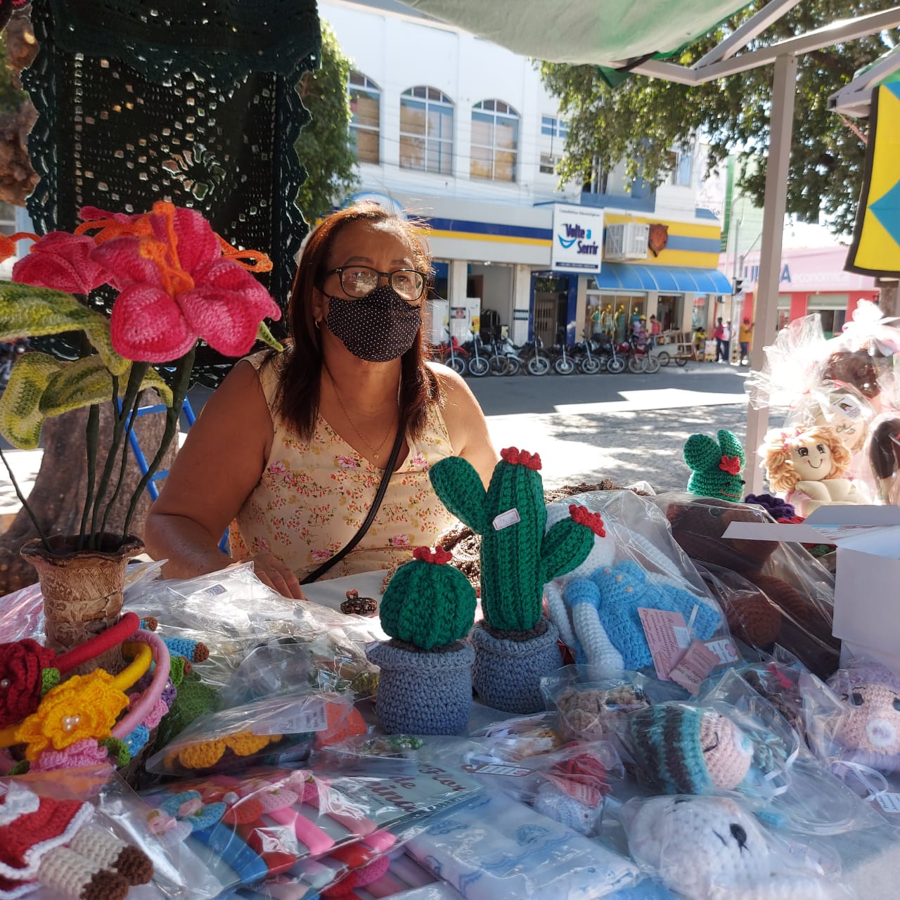 Feira da Economia Solidária, em Guanambi, gera visibilidade e impulsiona vendas dos empreendimentos 