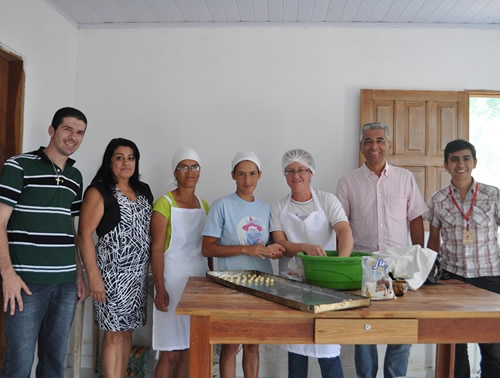 Visita  empreendimento em Caetit demonstra sucesso do trabalho do CESOL e  parceiros